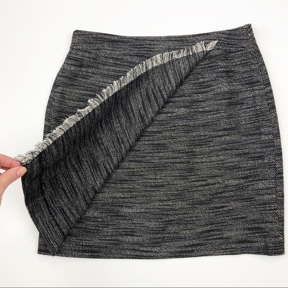 LOFT Petite Tweed Skirt - Picture 2 of 8
